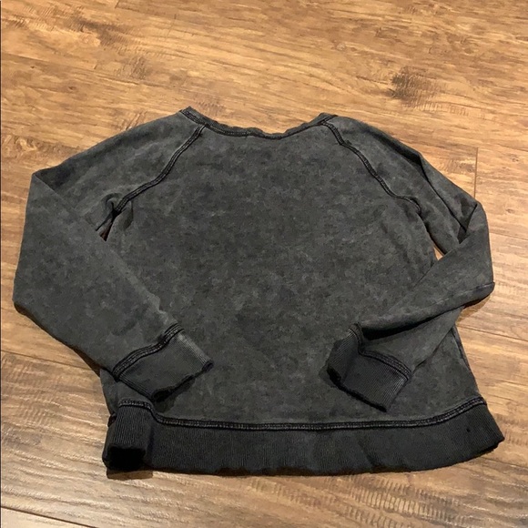 H&M Batman crew neck sweater - Picture 4 of 5